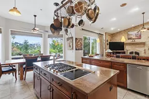 10044 Silver Creek Ln, El Cajon, CA 92021 - Photo 13