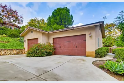 10044 Silver Creek Ln, El Cajon, CA 92021 - Photo 5