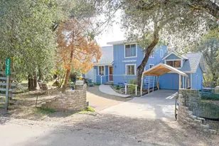 25077 Manzanita Ln, Descanso, CA 91916 - Photo 3