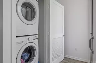 2187 Catalina Blvd, San Diego, CA 92107 - Photo 11