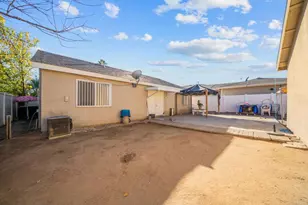 154 E 11th St, Perris, CA 92570 - Photo 23