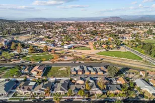 154 E 11th St, Perris, CA 92570 - Photo 37