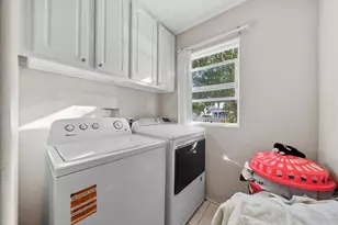 154 E 11th St, Perris, CA 92570 - Photo 19