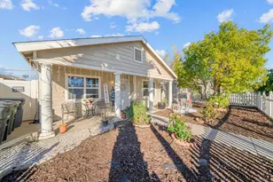 154 E 11th St, Perris, CA 92570 - Photo 1