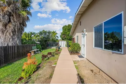 1860 Alessandro Trail, Vista, CA 92084 - Photo 11