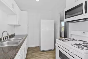 5977 Balmoral Dr, San Diego, CA 92114 - Photo 13