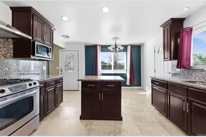 9017 Valencia St, Spring Valley, CA 91977 - Photo 7