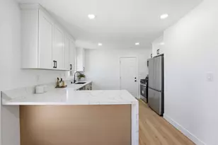 702-4 Oaklawn Ave, Chula Vista, CA 91910 - Photo 19