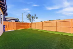 702-4 Oaklawn Ave, Chula Vista, CA 91910 - Photo 7