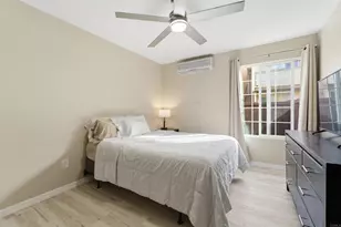 5402 Balboa Arms Dr, San Diego, CA 92117 - Photo 21