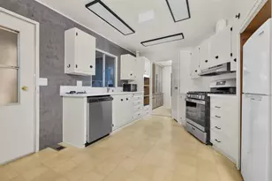 243 Havenview Ln, Oceanside, CA 92056 - Photo 3