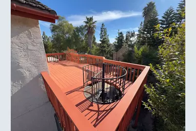 11525 Eaglesview Court, San Diego, CA 92127 - Photo 17