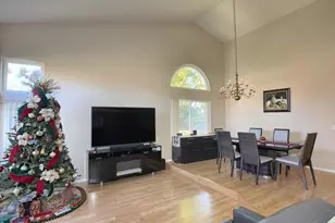 11525 Eaglesview Ct, San Diego, CA 92127 - Photo 3