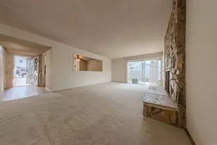 5425 Brockbank Pl, San Diego, CA 92115 - Photo 5