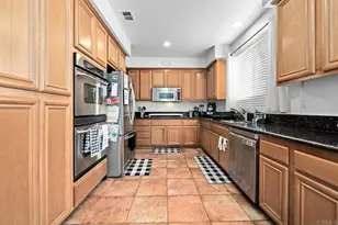 27447 Lock Haven Ct, Temecula, CA 92591 - Photo 9