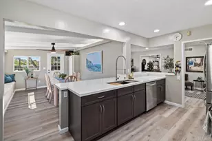 3542 Governor Dr, San Diego, CA 92122 - Photo 9