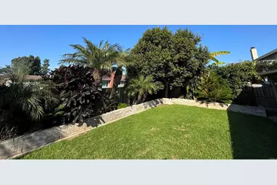 3542 Governor Drive, San Diego, CA 92122 - Photo 39