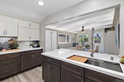 3542 Governor Drive, San Diego, CA 92122 - Photo 7