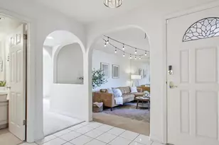 2399 Ivy Rd, Oceanside, CA 92054 - Photo 3