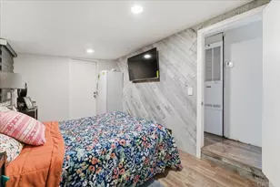 255 E Bradley Ave, El Cajon, CA 92021 - Photo 9