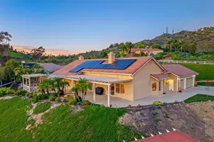 3353 Yerba Buena Dr, Fallbrook, CA 92028 - Photo 7