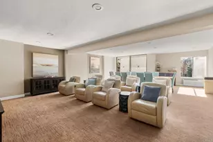 1855 Diamond St, San Diego, CA 92109 - Photo 21