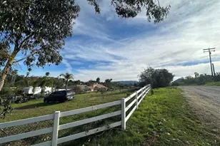 13907 Maxfield Rd, Jamul, CA 91935 - Photo 7