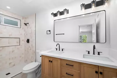 10594 Rookwood Drive, San Diego, CA 92131 - Photo 37