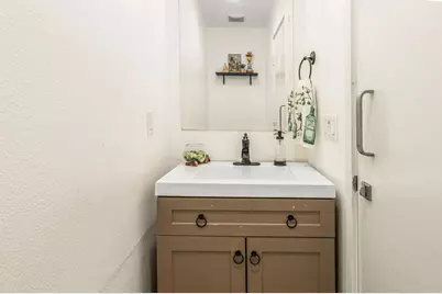 2241 Indus Way, San Marcos, CA 92078 - Photo 9