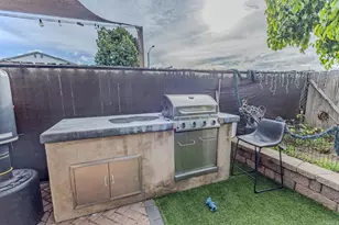 400 Greenfield Dr, El Cajon, CA 92021 - Photo 29