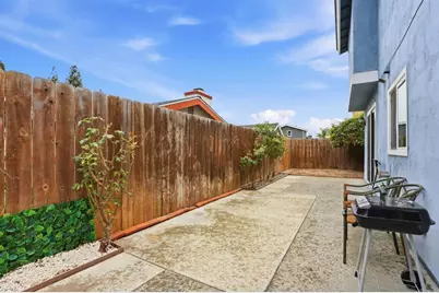 2018 Bridgeport, Chula Vista, CA 91913 - Photo 21