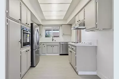 3660 N Vista Campana #42, Oceanside, CA 92057 - Photo 11