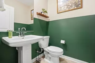 2042 Bluestone Cir, Chula Vista, CA 91913 - Photo 11