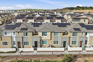 2042 Bluestone Cir, Chula Vista, CA 91913 - Photo 37