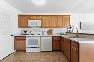 6812 Panamint Row, San Diego, CA 92139 - Photo 17