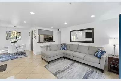 2083 Lakeridge Circle #104, Chula Vista, CA 91913 - Photo 7