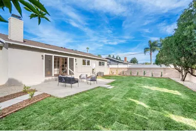 18438 Los Alimos St, Northridge, CA 91326 - Photo 23