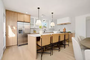 18438 Los Alimos St, Northridge, CA 91326 - Photo 9