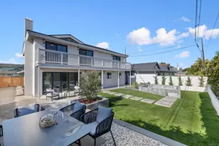 21792 Kaneohe Ln, Huntington Beach, CA 92646 - Photo 33