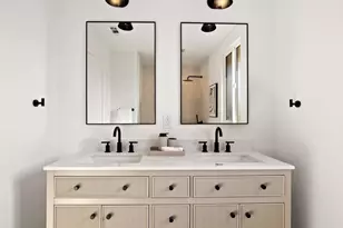 21792 Kaneohe Ln, Huntington Beach, CA 92646 - Photo 23