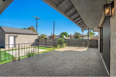 10330 Columbus Ave, Los Angeles, CA 91345 - Photo 19