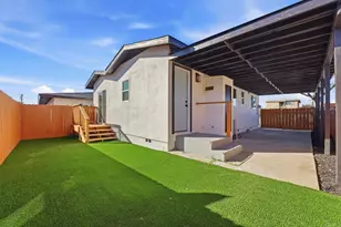 704 J St, Chula Vista, CA 91910 - Photo 23