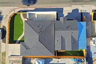 704 J St, Chula Vista, CA 91910 - Photo 3