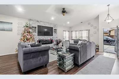 1243 Peach Ave, El Cajon, CA 92021 - Photo 7