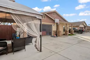 1243 Peach Ave, El Cajon, CA 92021 - Photo 39