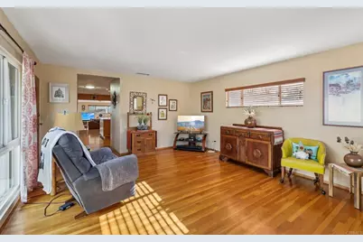 8477 Harwell Drive, San Diego, CA 92119 - Photo 7