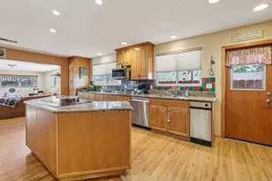 8477 Harwell Dr, San Diego, CA 92119 - Photo 23