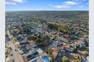 7085 Madrone Avenue, San Diego, CA 92114 - Photo 41