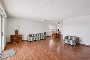 10647 Montura Ct, Santee, CA 92071 - Photo 7