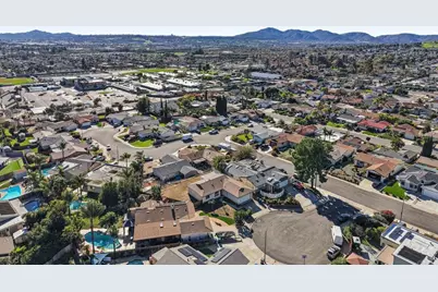 10647 Montura Court, Santee, CA 92071 - Photo 37